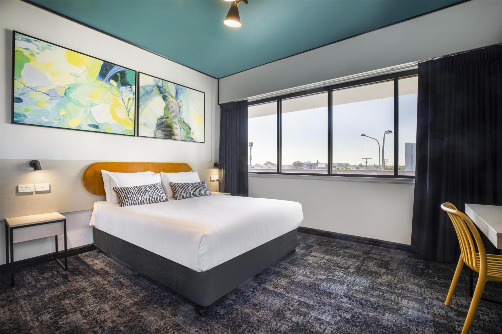 Two-Bedroom Apartment,1698070869:JPEG
